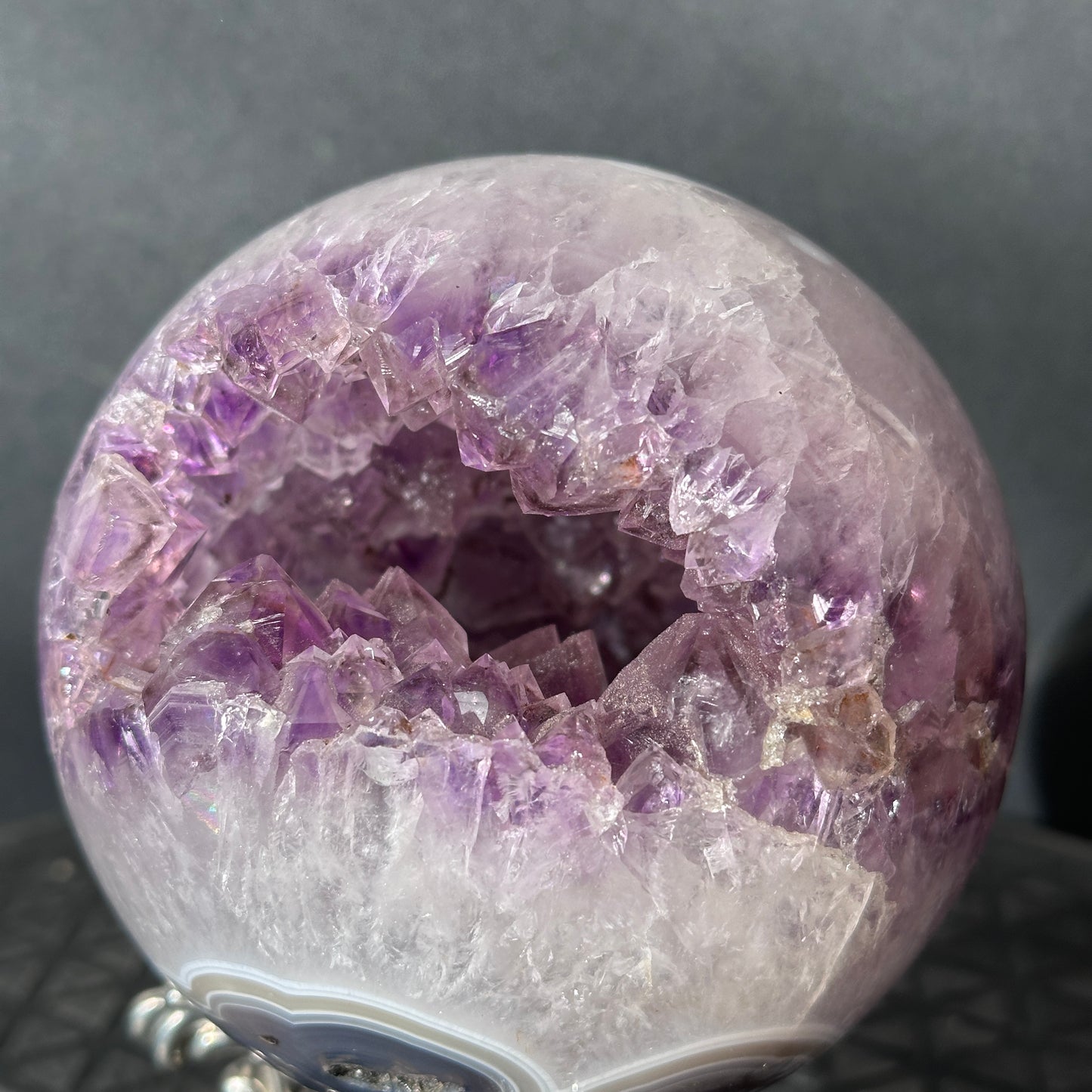 Collector Grade Brazilian Agate & Amethyst – Open Mouth Druzy Formation