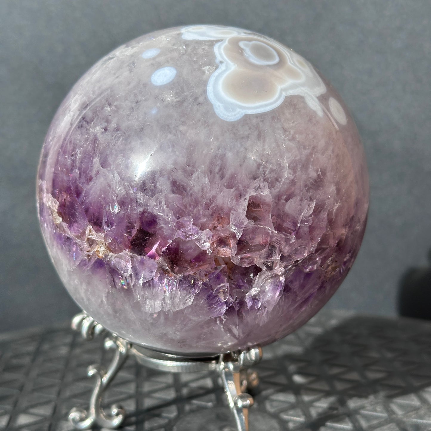 Collector Grade Brazilian Agate & Amethyst – Open Mouth Druzy Formation