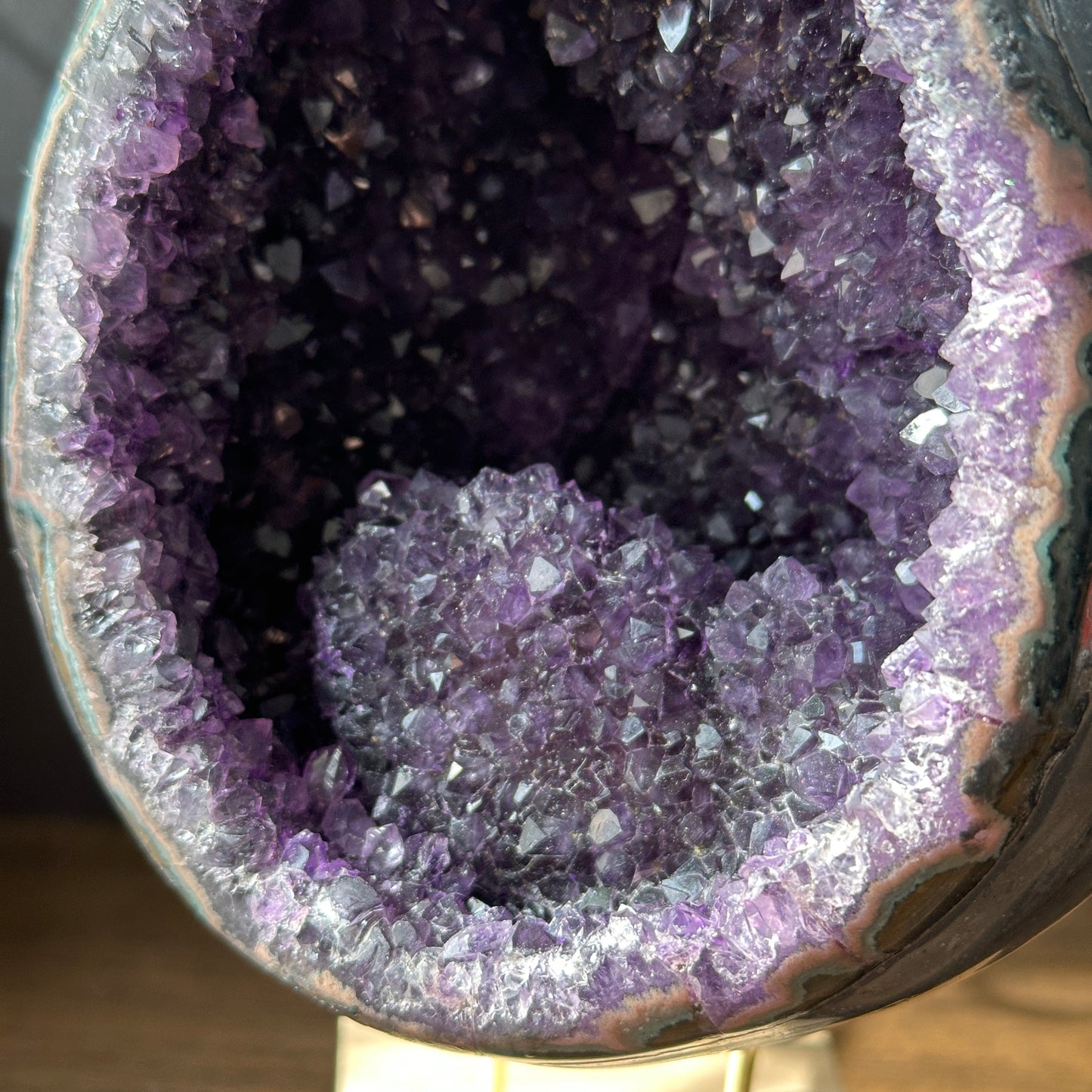 Uruguayan Amethyst Dragon Egg