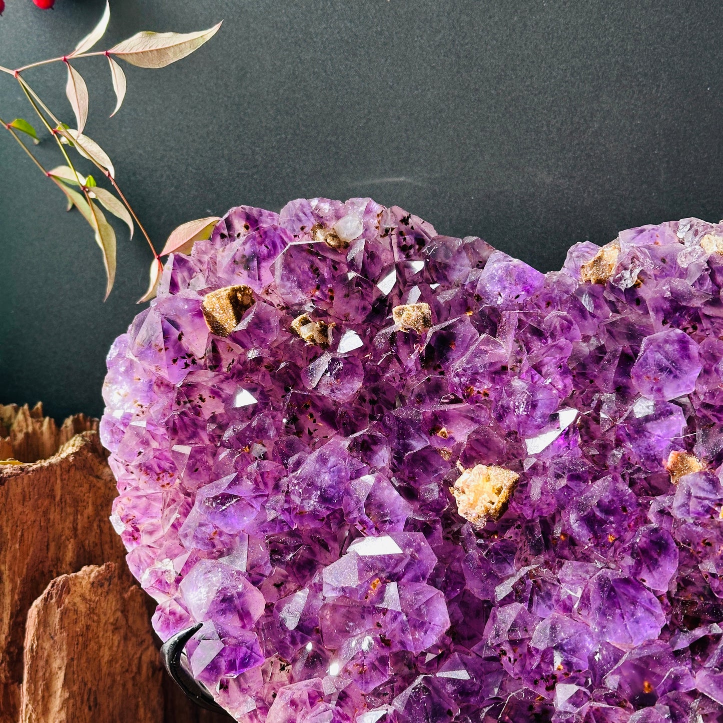 Uruguay Amethyst Heart with Calcite & Titanium Rutile Inclusion