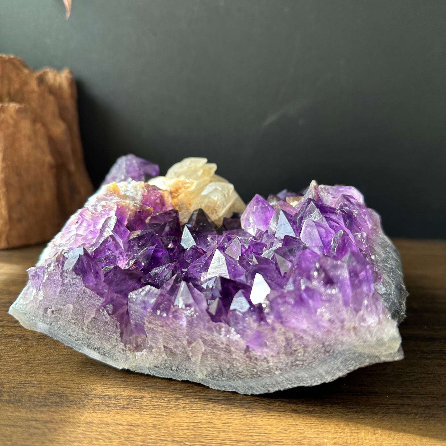 Uruguayan Amethyst with Calcite Coexisting Rough Stone