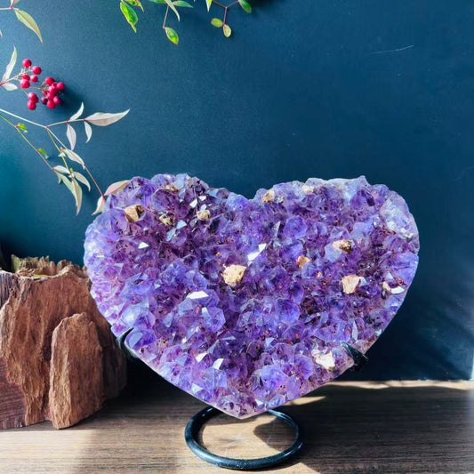 Uruguay Amethyst Heart with Calcite & Titanium Rutile Inclusion