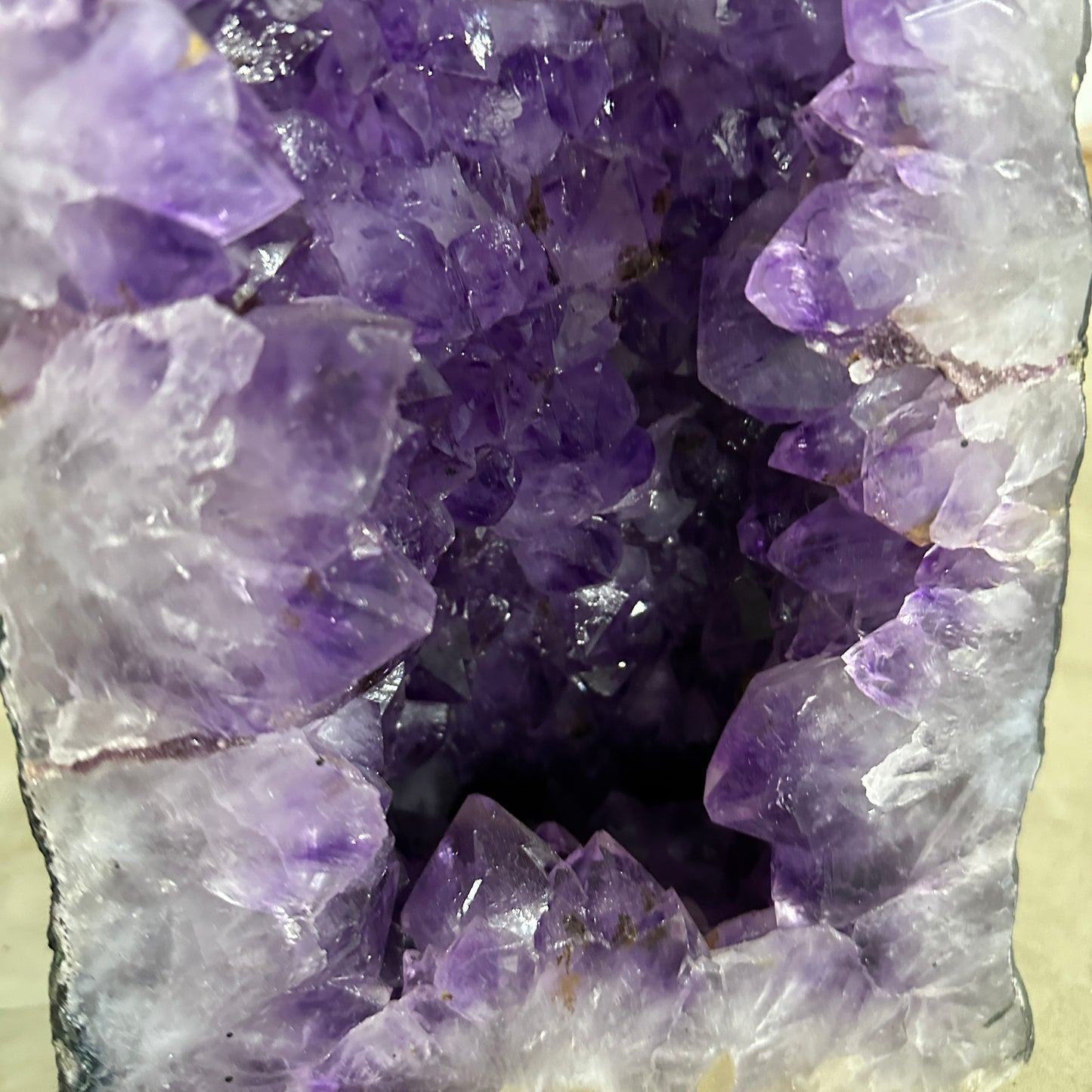Uruguay High Quality Natural Amethyst Geode Large Crystal Cave Deep Purple Premium Display Specimen