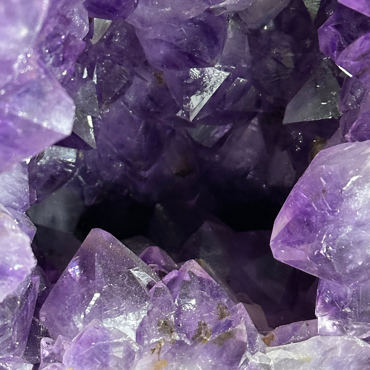Uruguay High Quality Natural Amethyst Geode Large Crystal Cave Deep Purple Premium Display Specimen