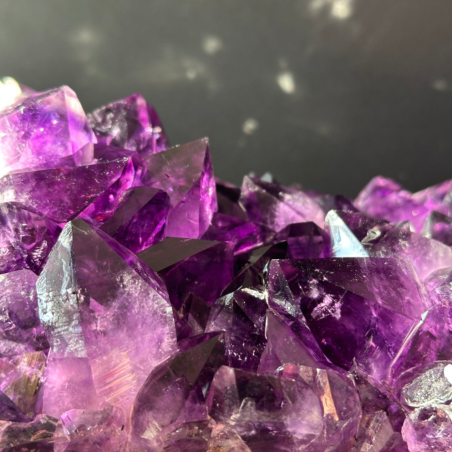 Premium Uruguayan Amethyst & Calcite Coexistence Display Stone | One of a Kind 10kg）