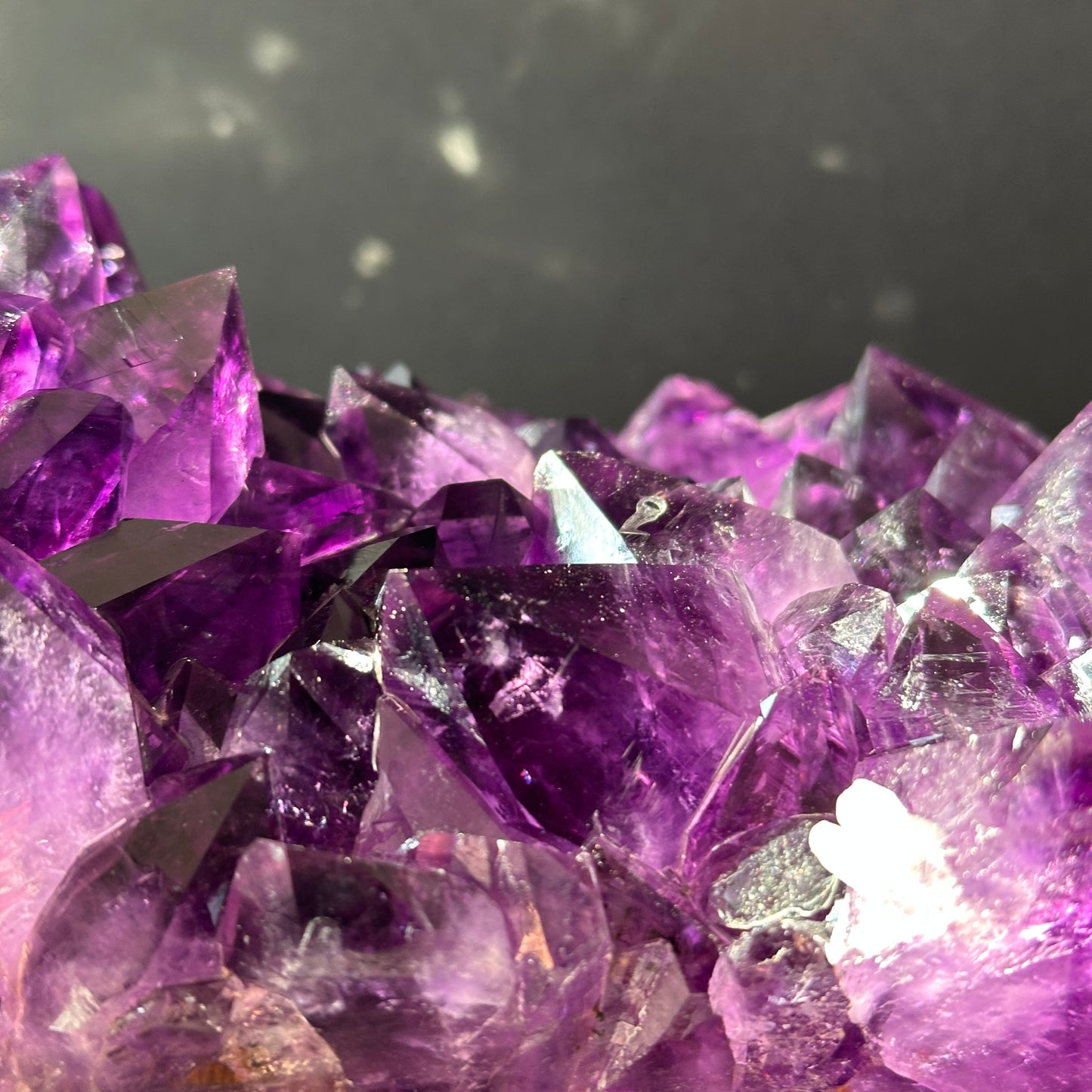 Premium Uruguayan Amethyst & Calcite Coexistence Display Stone | One of a Kind 10kg）