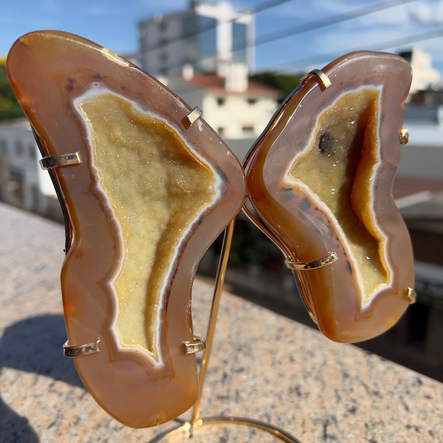 Agate Druzy Butterfly Wings on Stand, Fairycore Room Decor, Sparkly Geode Crystal, Natural Butterfly Carving, Cottagecore Gift for Her