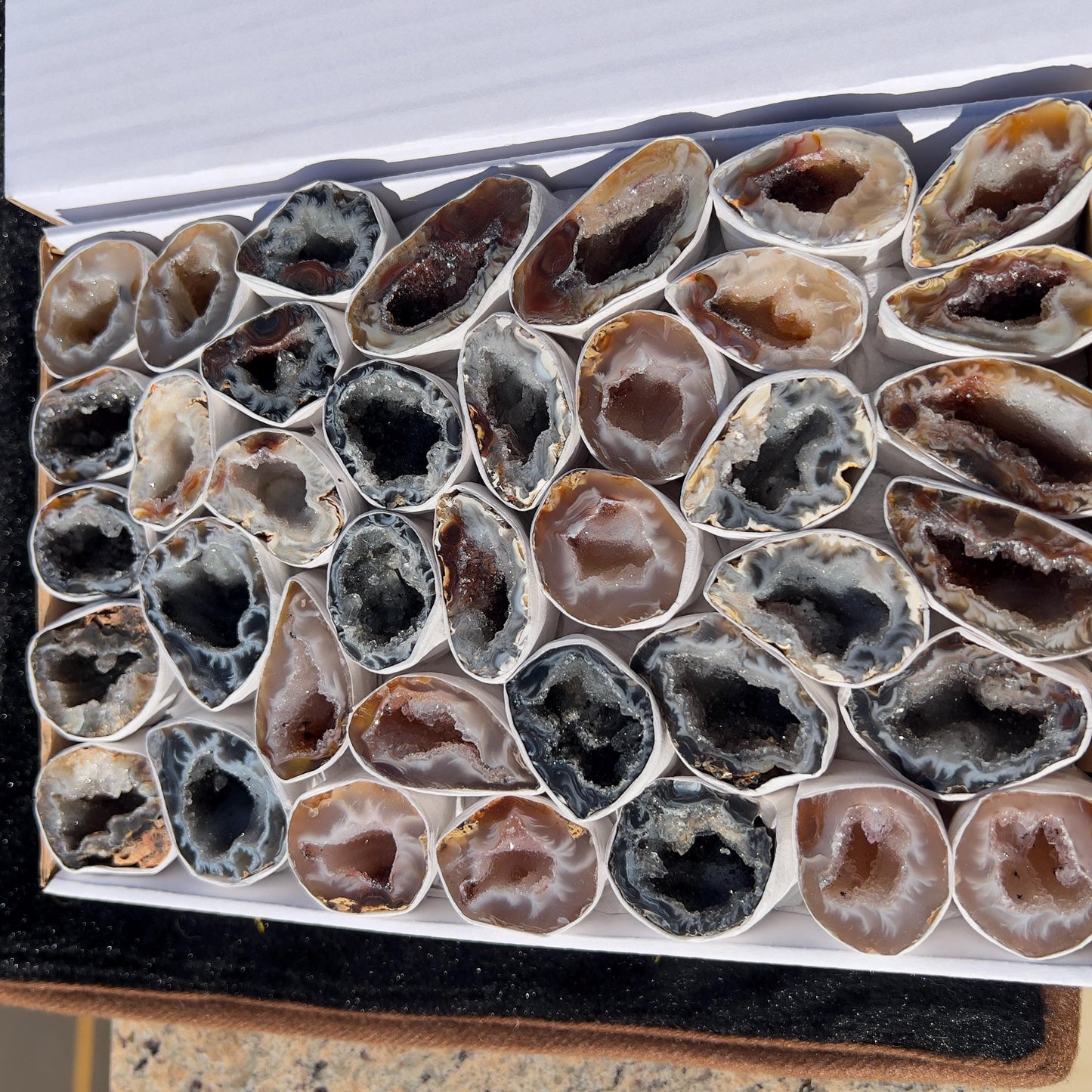 2.2lb Large Agate Geode Bulk Box (10" Set) | Natural Brazilian Druzy Quartz | Raw Crystal Specimen Lot | Witchy Home Decor | Healing Gift