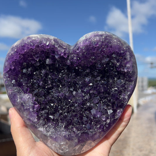 Deep Purple Amethyst Heart (2.6lb) | XL Brazilian Crystal Cluster | Dark Grape Jelly Geode | February Birthstone Gift | Crown Chakra Decor