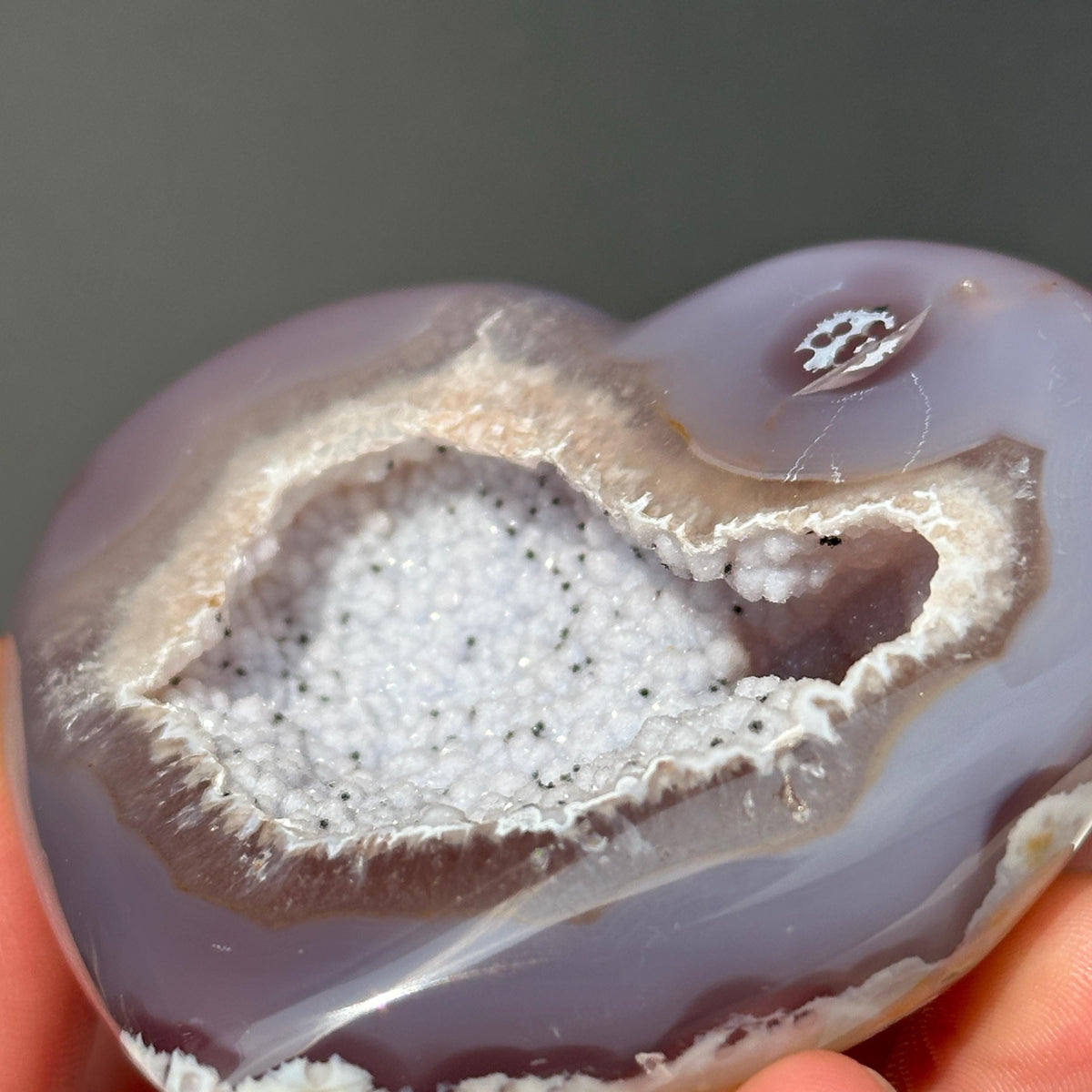White Sugar Druzy Agate Heart on Free Stand, Polished Brazilian Crystal Geode Decor, Small Mineral Specimen Exact 0.33lb - view 8