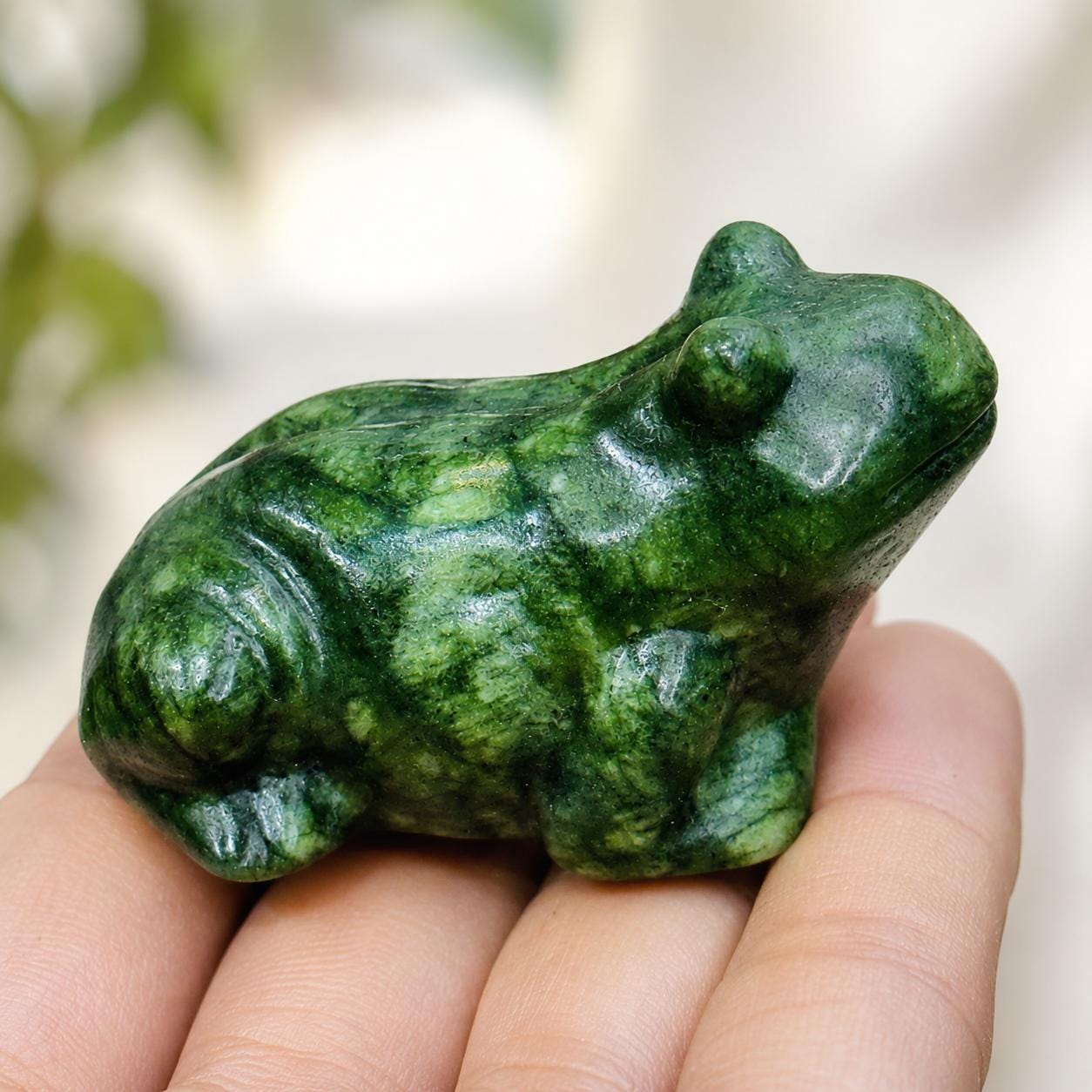 Crystal Frog Carving, Blue Vein Stone Xiuyan Jade Black Obsidian Yellow Jade Frog Figurine, Cute Animal Crystal Gift