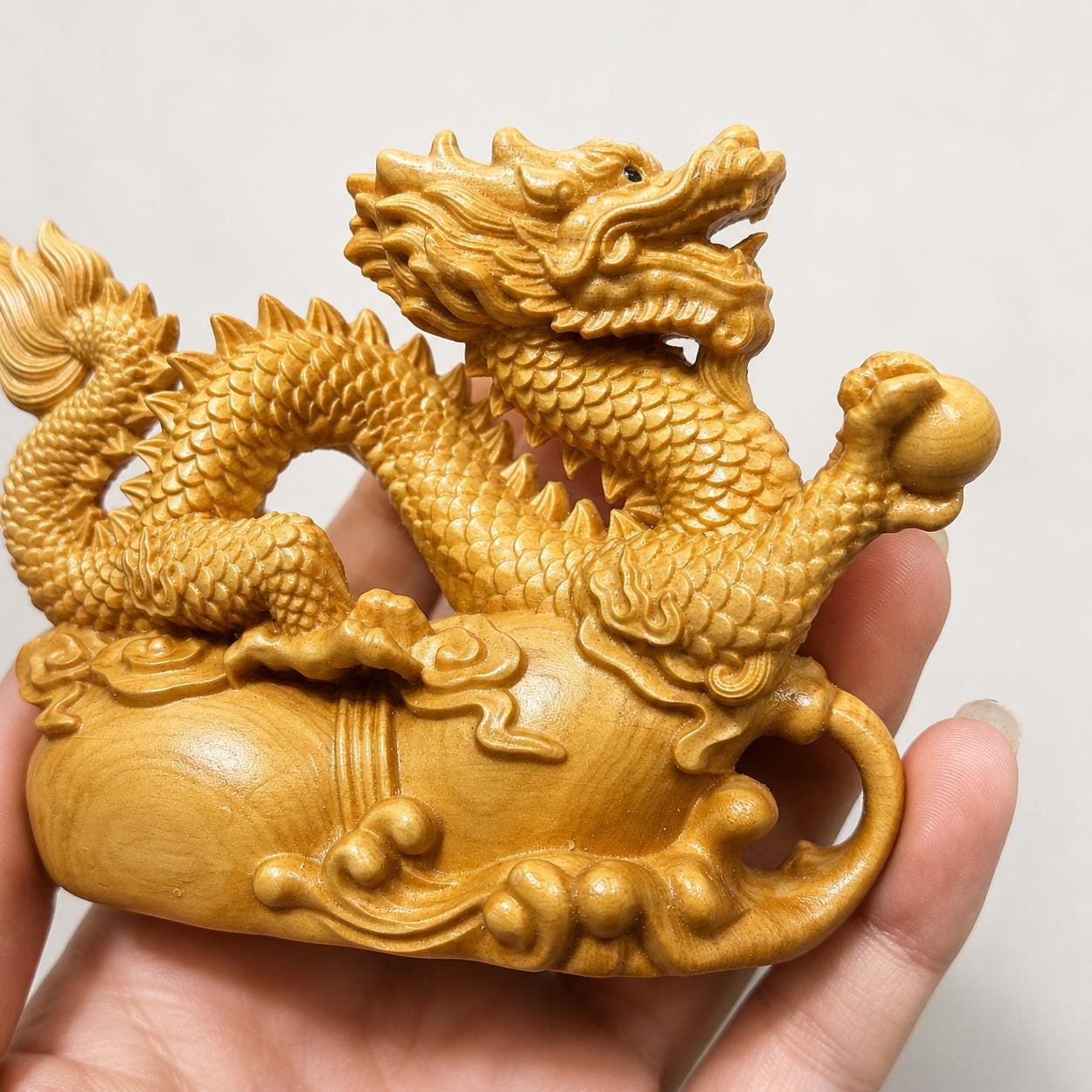 Thuja Wood Chinese Dragon Carving, Hand Carved Wooden Dragon Statue, Feng Shui Good Luck Decor Gift - view 3