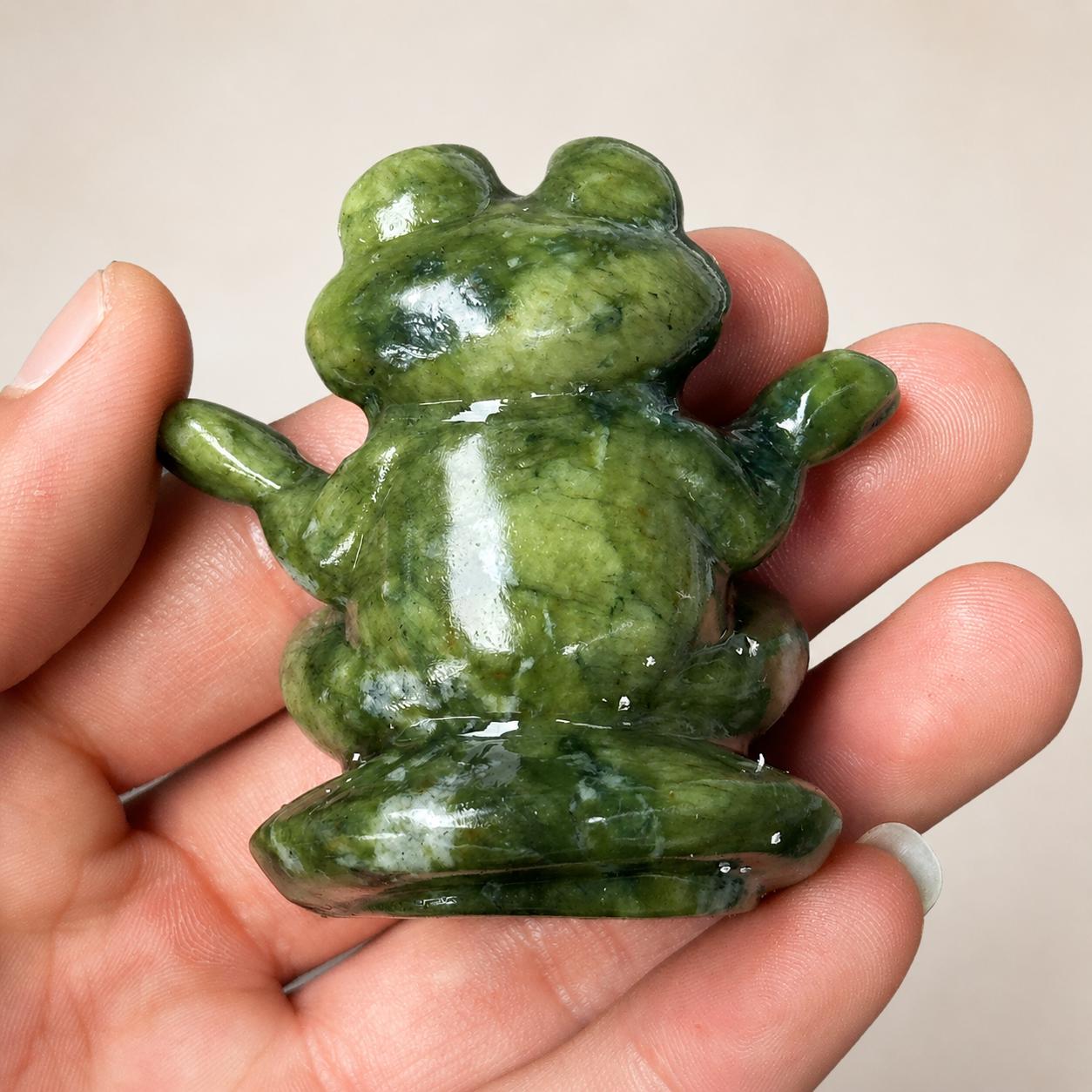 Cute Xiuyan Jade Frog Carving, Serpentine Jade Mini Frog Figurine, Small Crystal Animal Gift, Desk Deco - view 7
