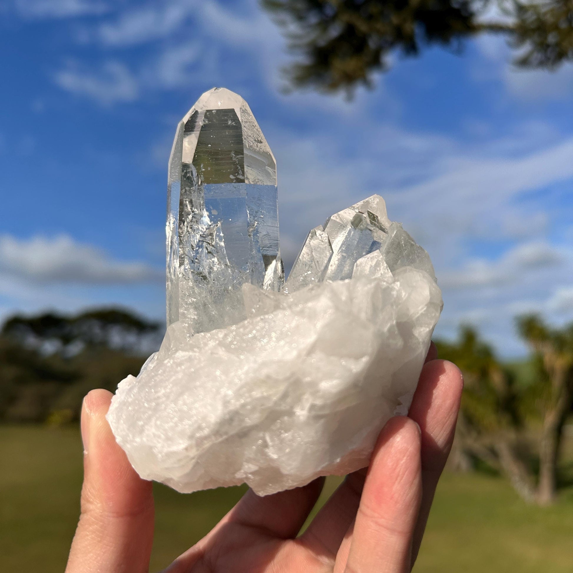 High Quality Brazilian Clear Quartz Cluster from Minas Gerais, Natural Rock Crystal Specimen, Very Transparent Quartz, Exact Piece - view 1